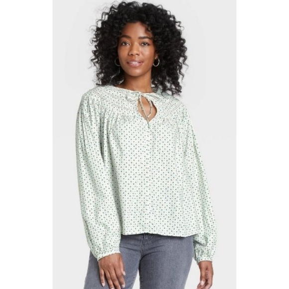 NEW Universal Thread Balloon Long Sleeve Tie-Front Blouse - Picture 1 of 12